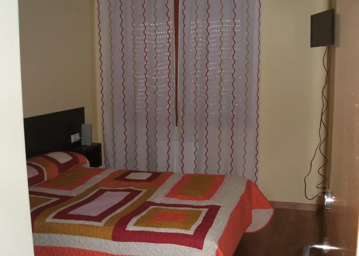 Guest house Casasnovas 2*